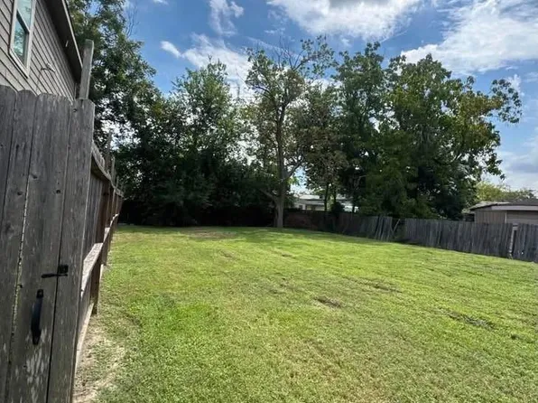 3918 Davenport St, Houston, TX 77051