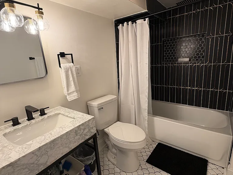 152 W St NW — Photo 10