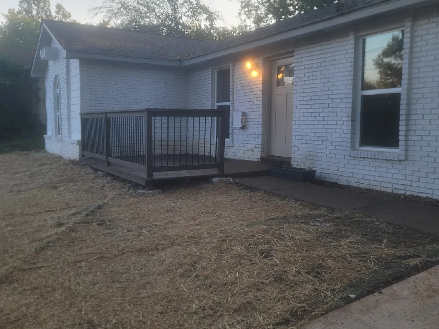 5 bed, 1800 sqft, $2,300 — Photo 1