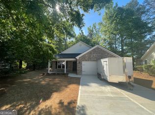 1669 Graystone Dr, Hampton, GA 30228