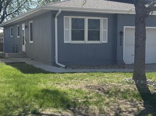 3908 S Glendale Ave, Sioux Falls, SD 57105