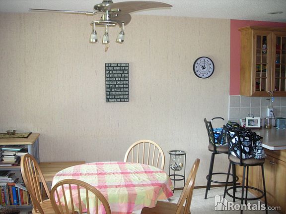 5th image of 3654 Garden Ct N