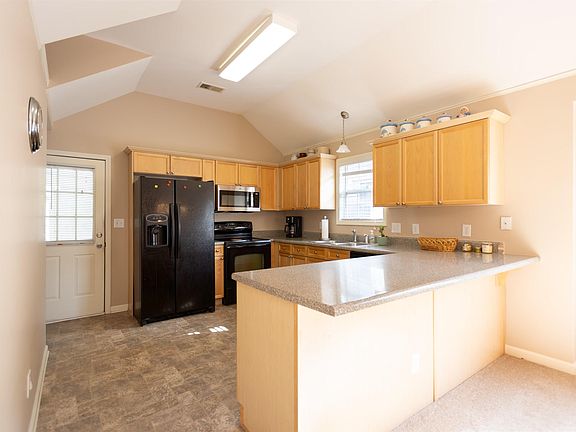 2nd image of 257 Village Dr