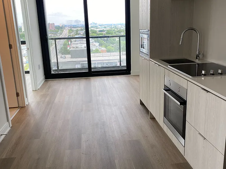 86 Dundas St E #1404 — Photo 2