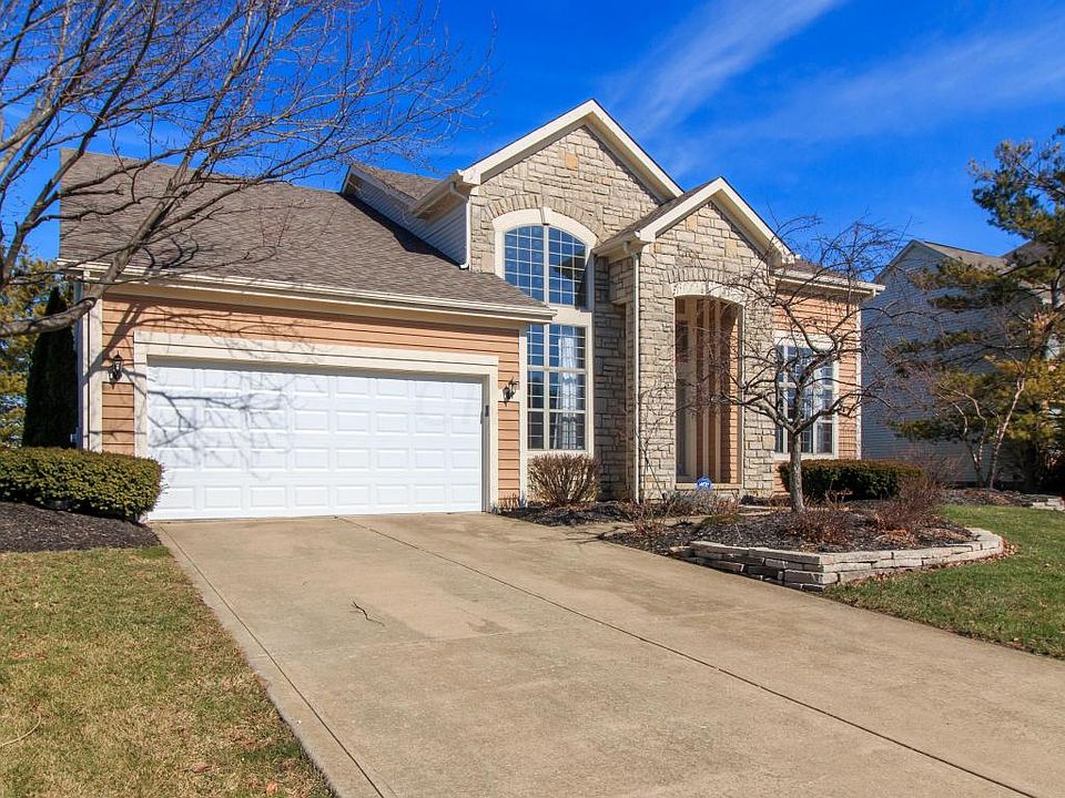 1st image of 2429 Parklawn Dr