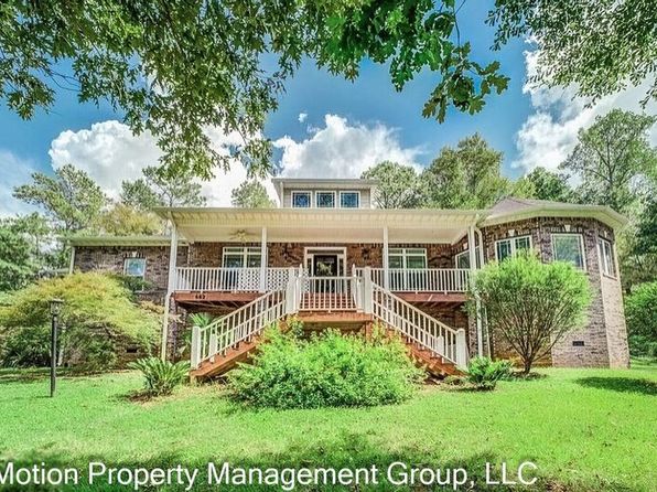 682 E Mourning Dove Ct