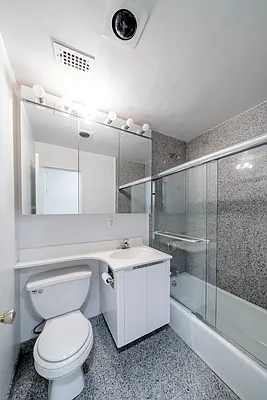 Rented by Douglas Elliman | media 4