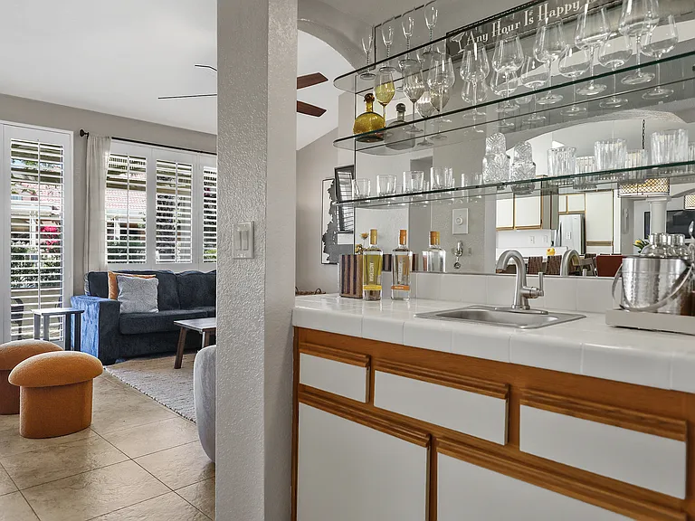 42315 Liolios Dr — Photo 18