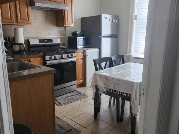 61 65th St, West New York, NJ 07093