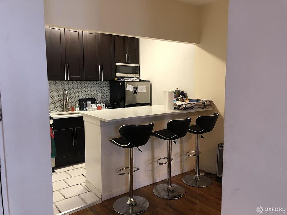 1st image of 339 W 51st St APT 3A