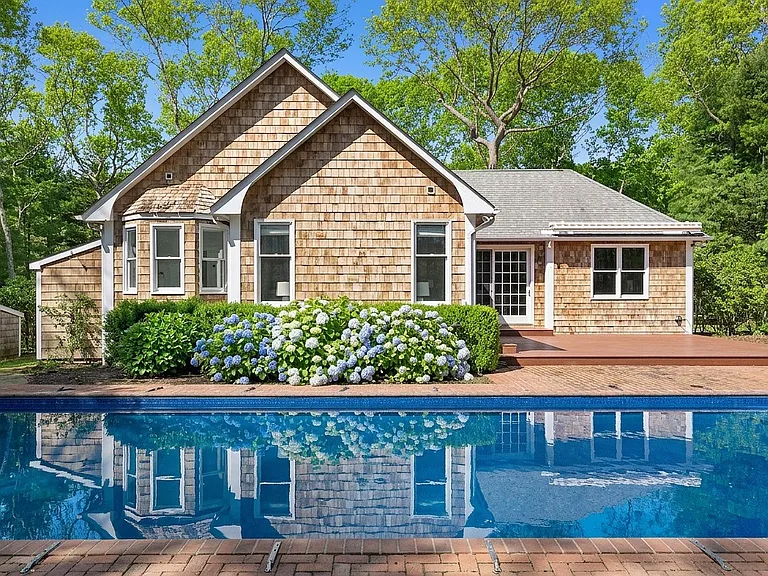 23 Shorewood Dr — Photo 14