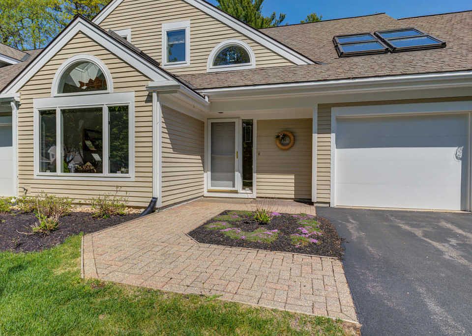 1st image of 12 Canterbury Way #12