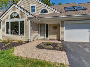12 Canterbury Way #12, Cape Elizabeth, ME 04107