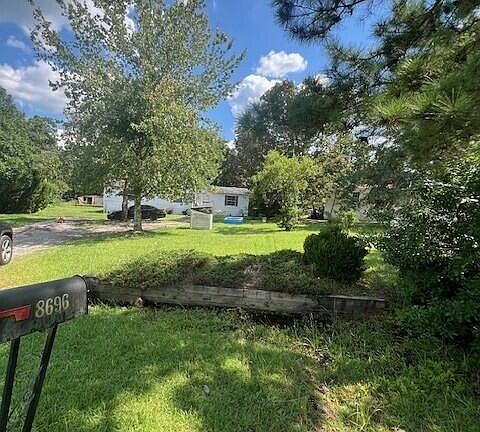 5th image of 8696 Little Hickory Circle NE