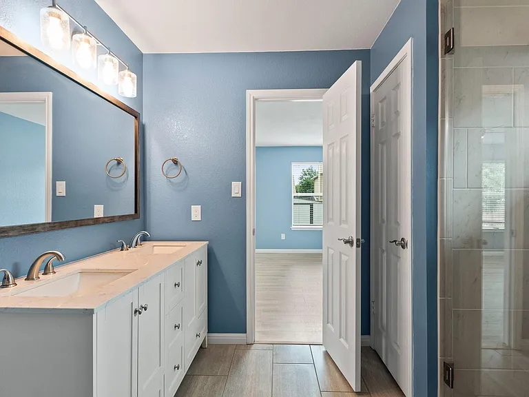 1408 Deer Ledge Trl — Photo 23
