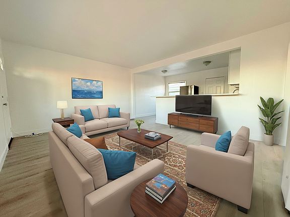 3rd image of 15 N Dos Caminos Ave #21