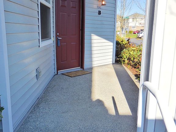 2nd image of 1141 63rd St SE Unit B