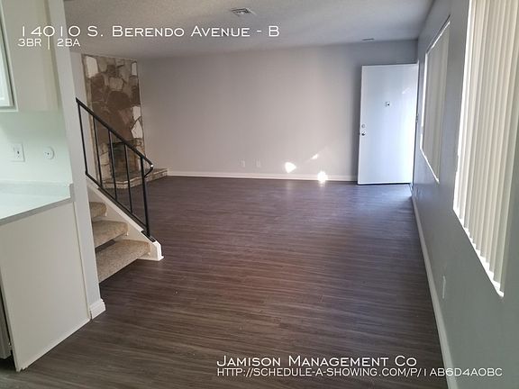 5th image of 14010 S Berendo Ave APT B