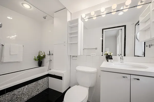 Sold by Compass | media 5