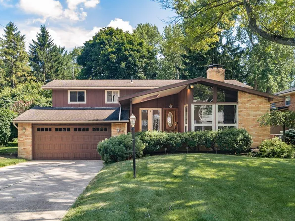 3419 Ridgewood Dr, Hilliard, OH 43026