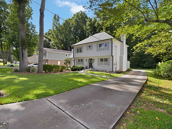 4th image of 4249 Duesenberg Dr
