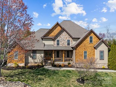 1 Sterling Run Dr, Fletcher, NC, 28732