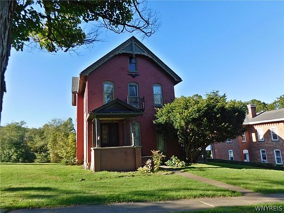 2nd image of 85 W Main St