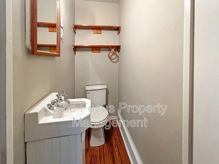 101 N Highland St — Photo 13
