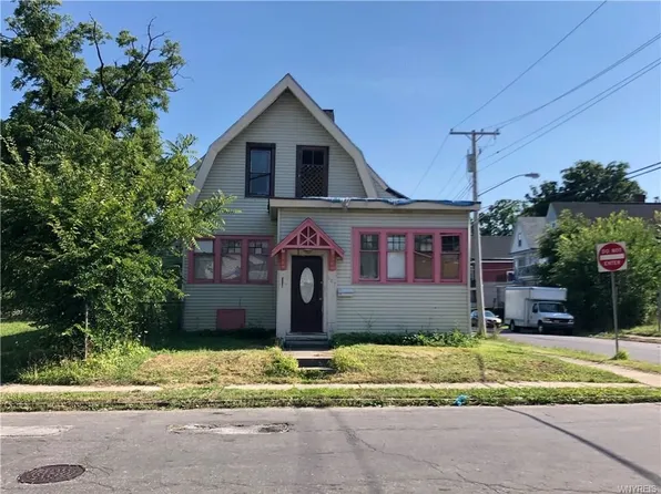 607 E North St, Buffalo, NY 14211