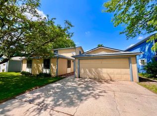 1718 Birmingham Dr, Fort Collins, CO 80526
