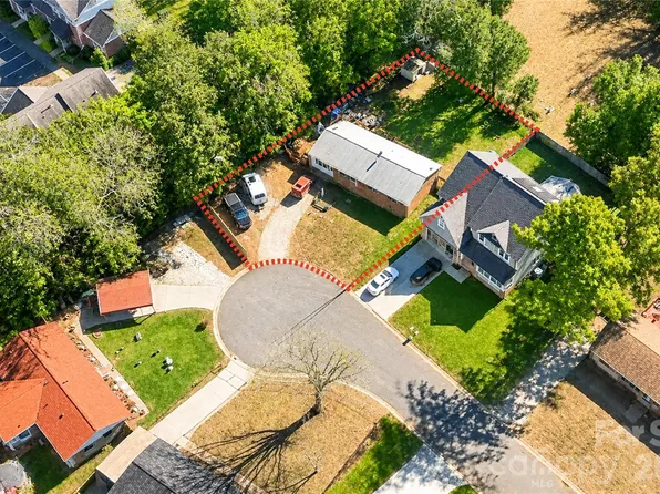 1122 Zion Ct, Charlotte, NC 28209