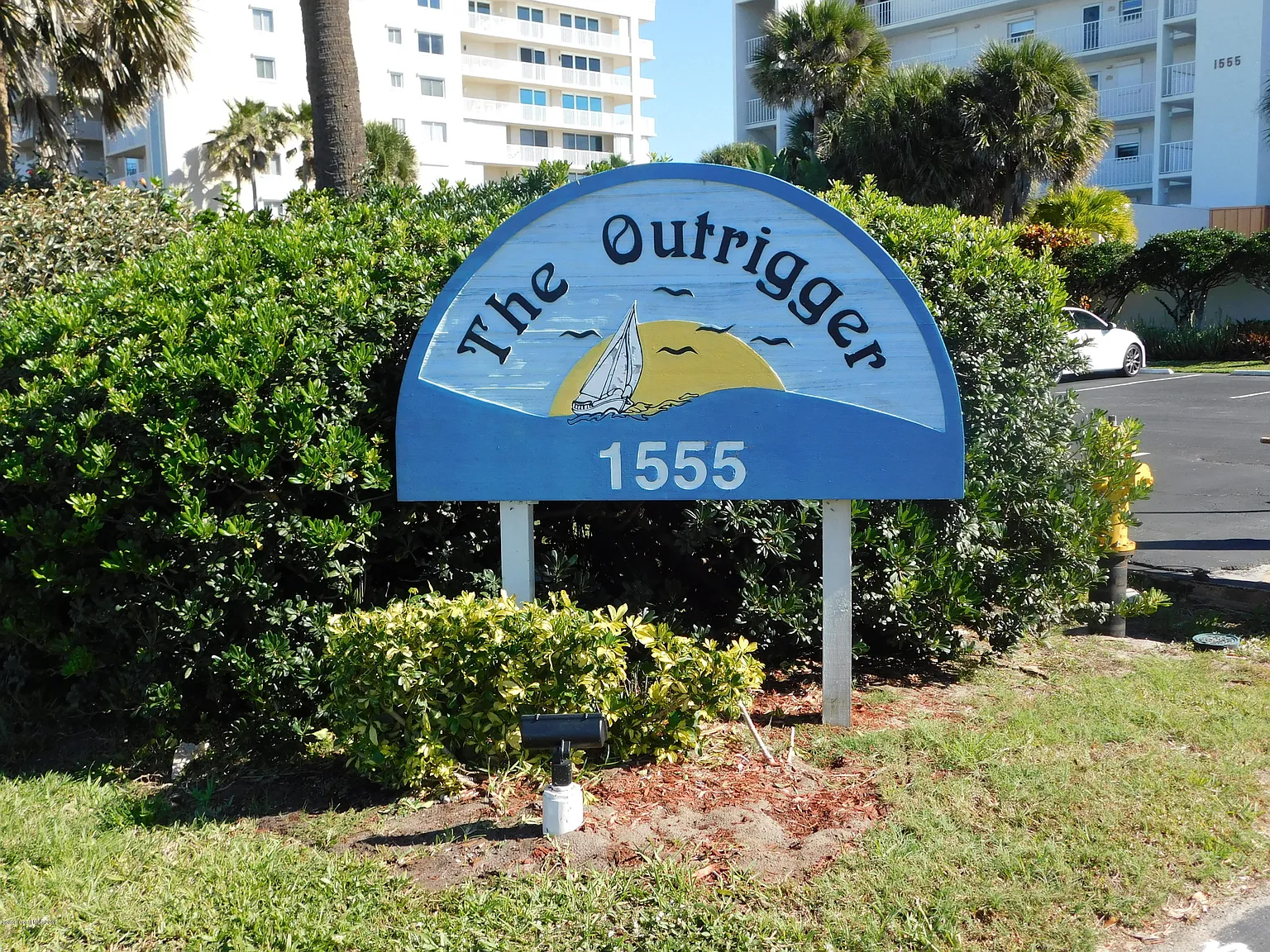 2 bed, 2.0 bath, 1396 sqft, $2,800 — Photo 2
