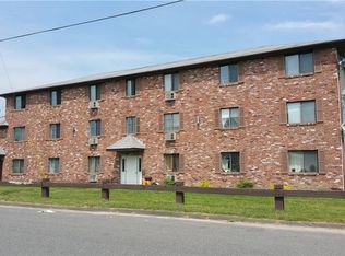146 Woodglen Dr APT 12, Waterbury, CT 06705