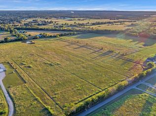 10286 E 445th Rd, Claremore, OK 74017