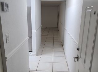 10000 NW 80th Ct APT 2214, Hialeah Gardens, FL 33016