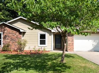 211 W Alhambra Dr, Columbia, MO 65203