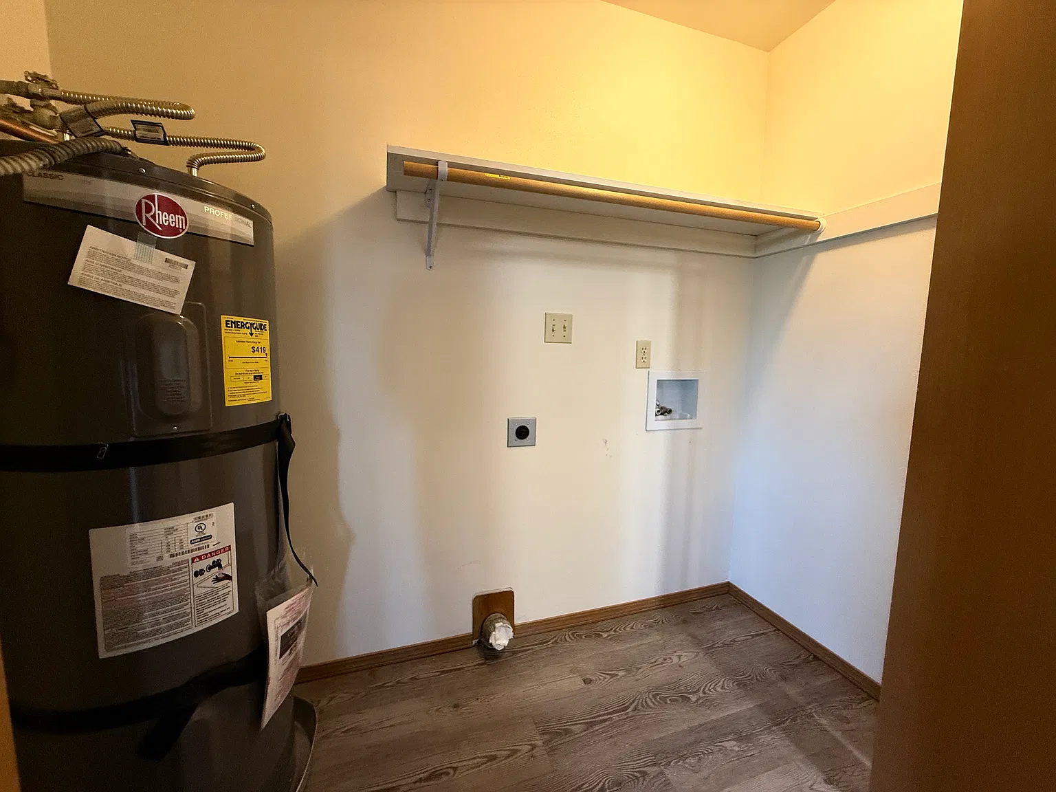 2 bed, 1100 sqft, $1,350 — Photo 4