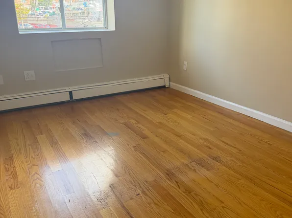 (undisclosed Address), Bronx, NY 10465
