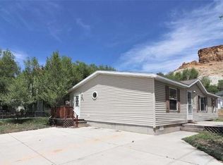 240 W Railroad Ave, Green River, WY 82935