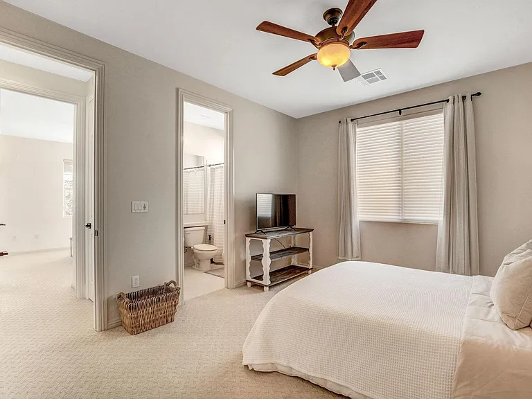 308 Round Stone Ct — Photo 61