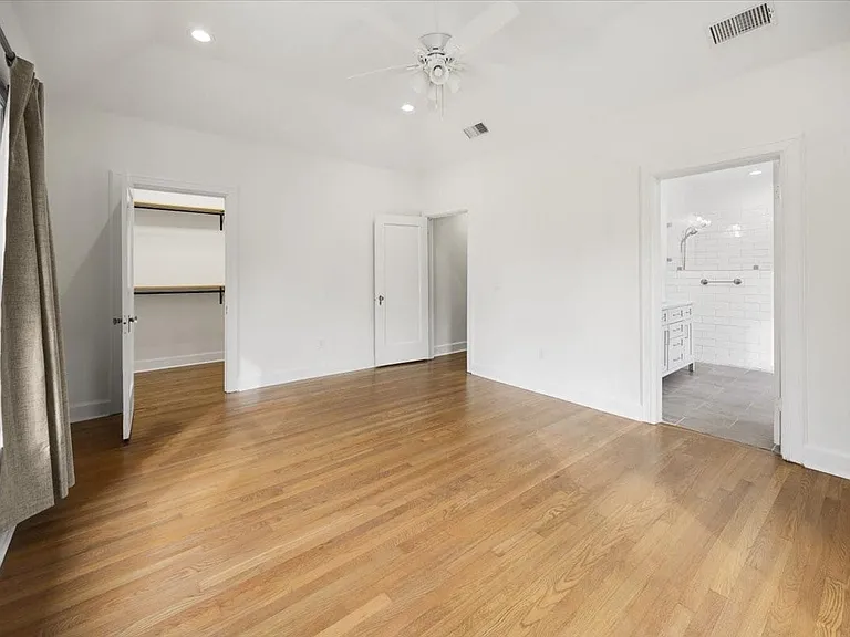 2118 Stanley Ave — Photo 15
