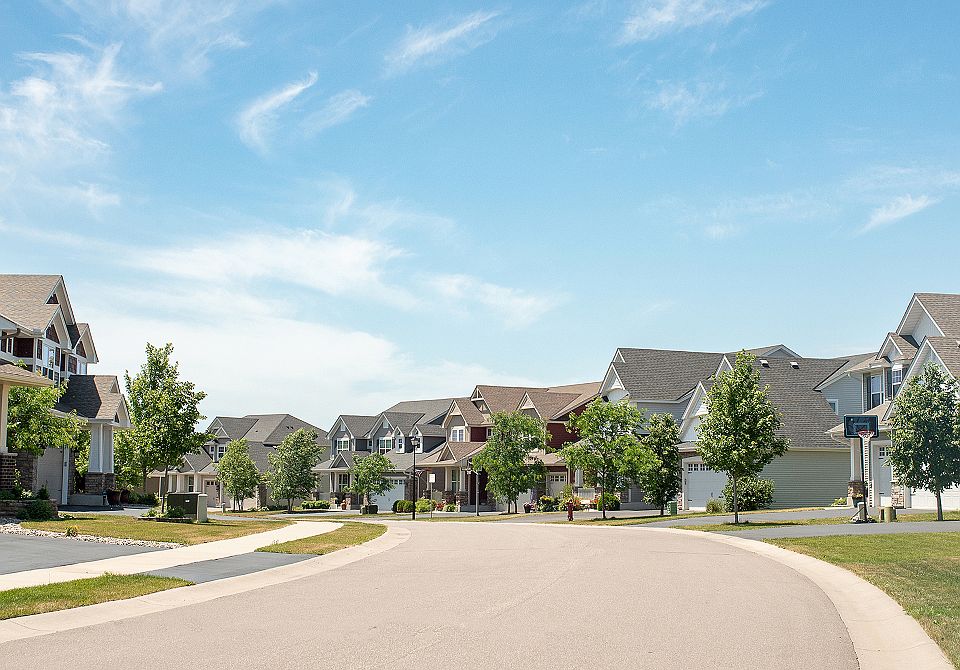 Landmark Ravinia Streetscape 1