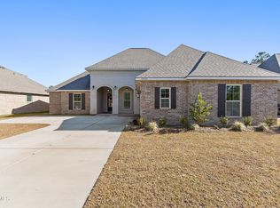 13220 Marys Way #D, Diberville, MS 39540
