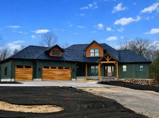 400 Sabine Dr #8, Muskegon, MI