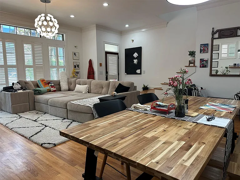 30 Riva Row — Photo 6