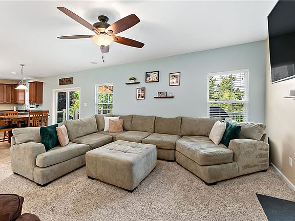 4th image of 4018 Bentwood Dr