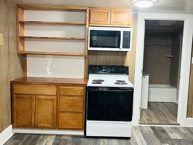 1008 McCarty Ave #G — Photo 5