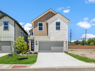 104 Tribus, Leon Valley, TX 78238