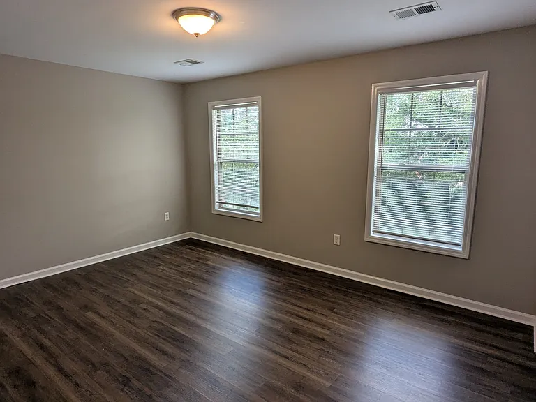 1024 Danielle Ct #3 — Photo 9