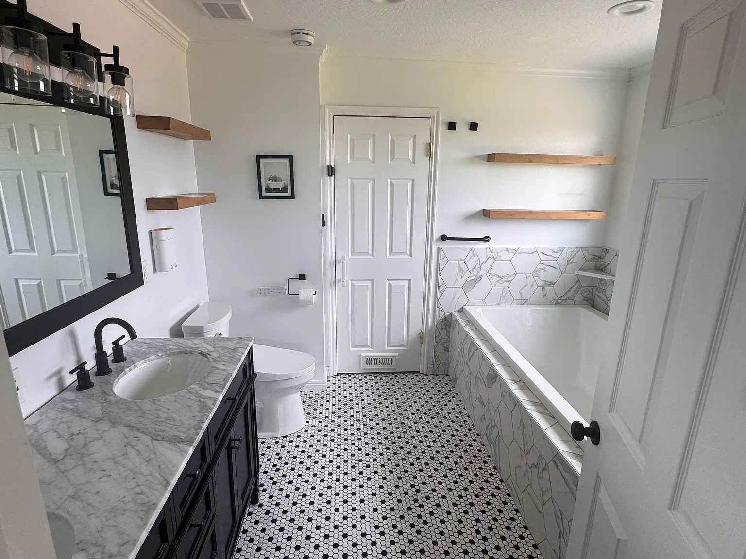 E Brighton Ridge Dr, Salt Lake City — Photo 1